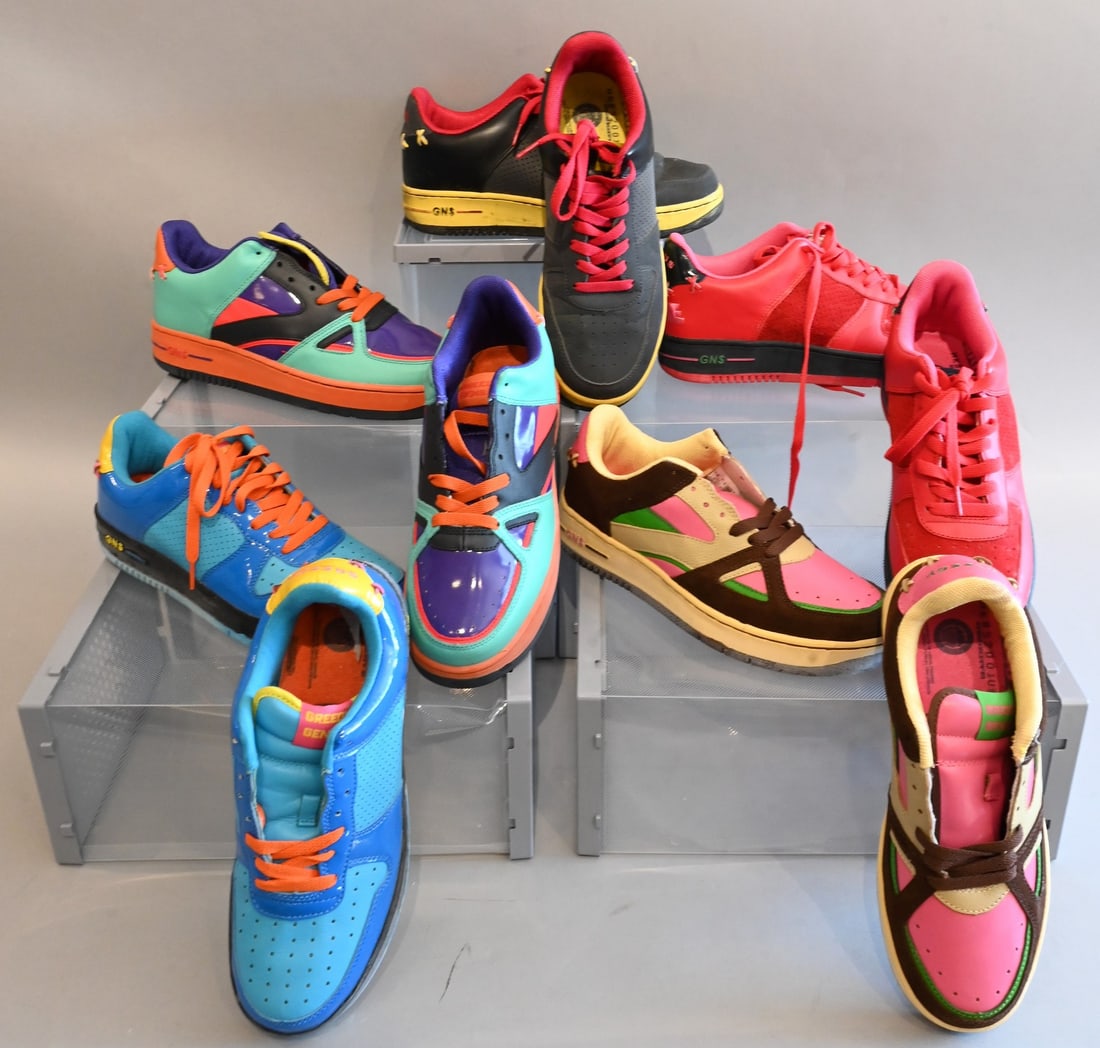 Five Pairs of Men's Greedy Genius Sneakers: Five Pairs of Men's Greedy Genius Sneakers Greedy Genius Sneakers Skate Low Slightly used with few scuffs and marks Size 9 Greedy Genius Sneakers Skate Low Slightly used with few scuffs Size 9 Greedy