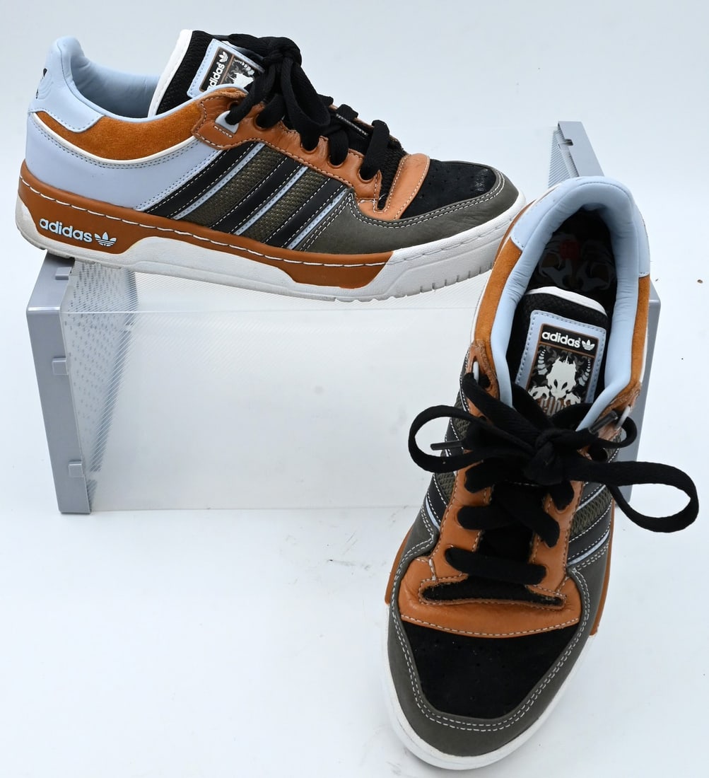 Men's Adidas Sneakers Metro Attitude Low - Chris Law in Brown and Blue: Men's Adidas Sneakers Metro Attitude Low - Chris Law in Brown and Blue Almost new with no scuffs or marks on shoe, Retails for $400 Size 8.5