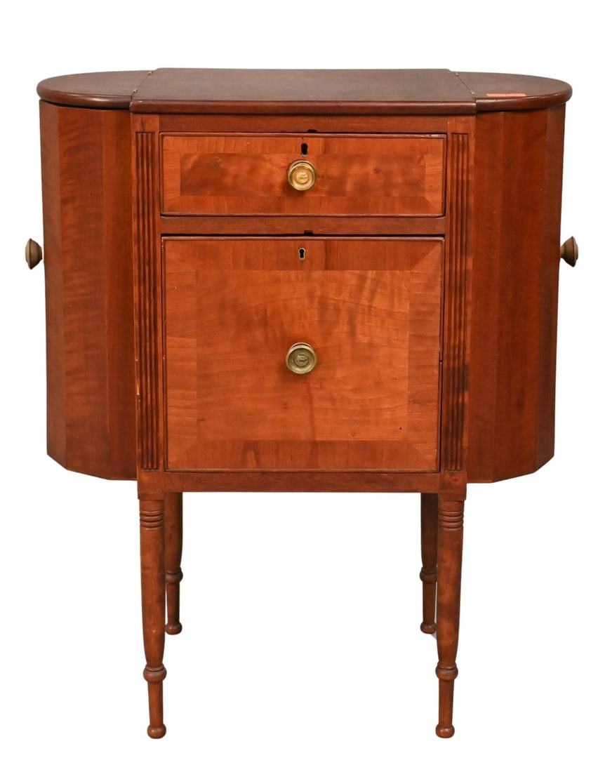 Federal Cherry and Mahogany Sewing Stand (1 of 7)