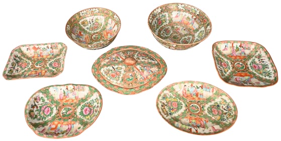 Seven Piece Lot of Chinese Export Rose Medallion