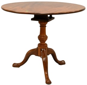 Federal Mahogany Tip and Turn Table