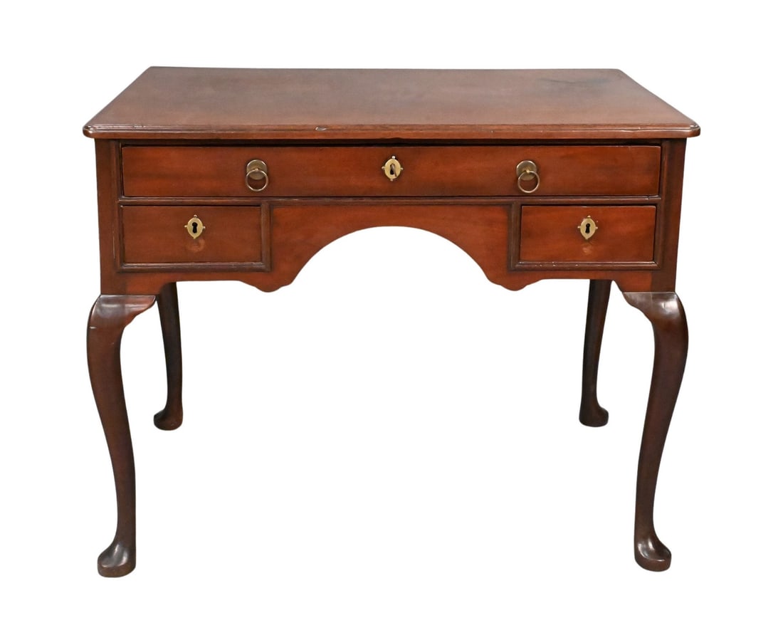 George II Mahogany Vanity: George II Mahogany Vanity having one drawer over 2 drawers, circa 1750 height 28 1/4 inches, top 21 1/4" x 36" Provenance: A collection from Southbury, Connecticut Condition: Presents well, slight wea