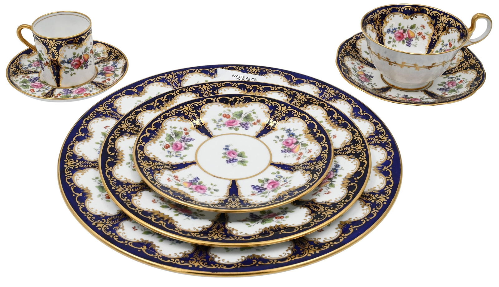 96 Piece Aynsley Porcelain Dinner Service in Cobalt (1 of 7)