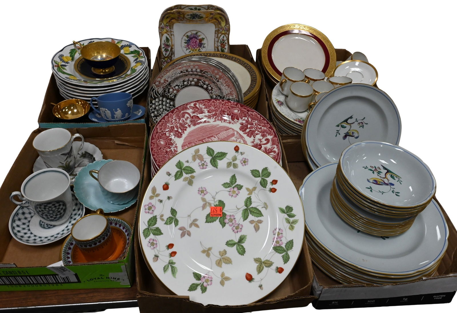 Six Box Lots of Porcelain Plates and Cups (1 of 6)