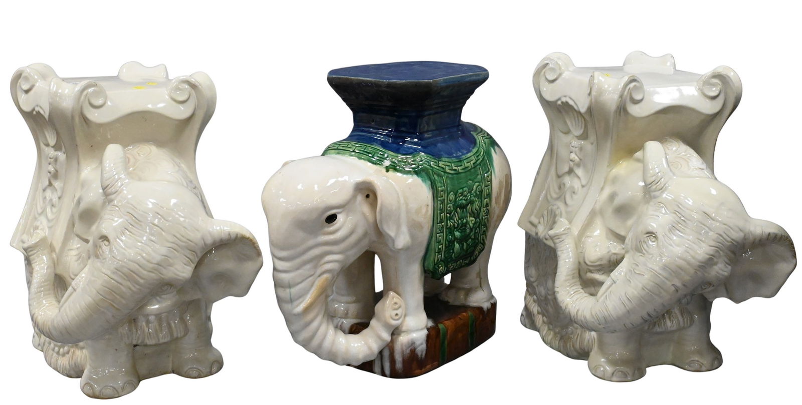 Six Piece Outdoor Ceramic Lot (1 of 9)