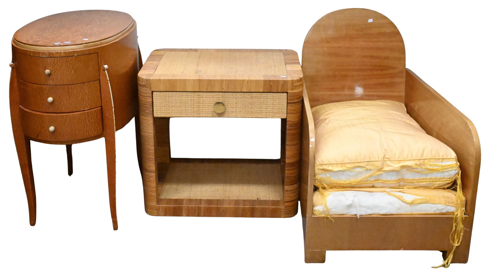 Three Piece Furniture Group (1 of 6)