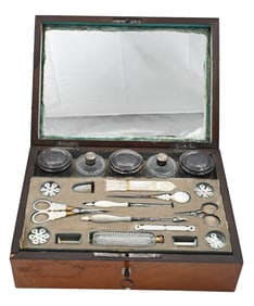 Travel Box with Glass Containers and Lift Top Box