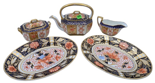 Five Piece Porcelain Lot