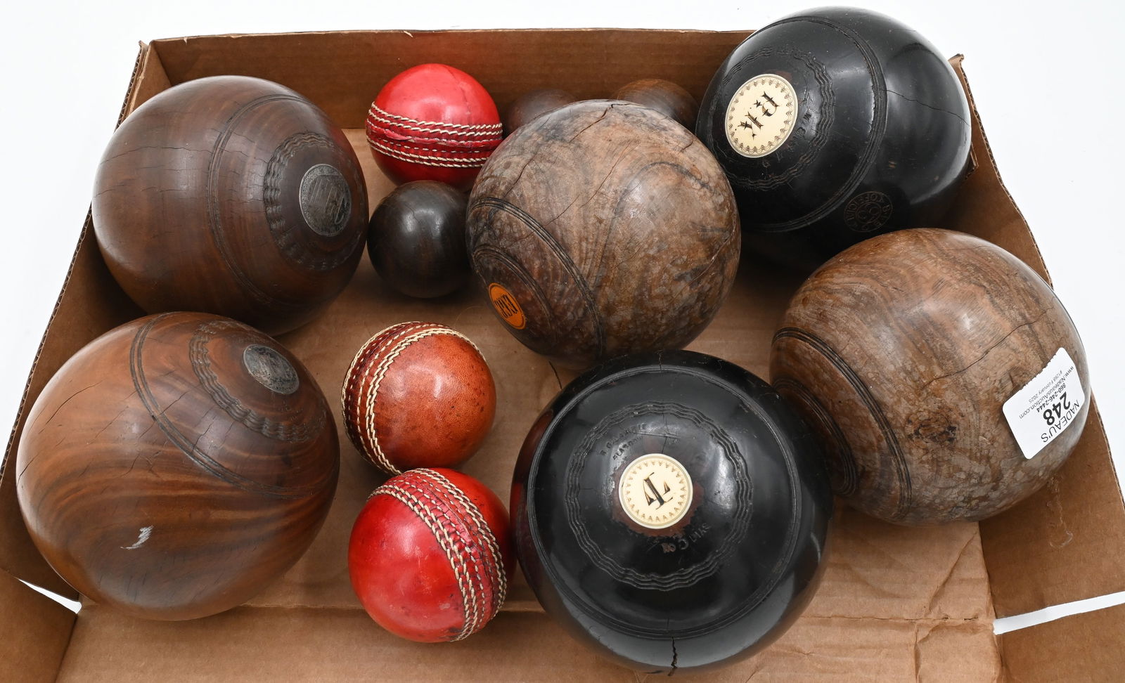 Group of 13 Antique Bocce / Bocci Balls (1 of 5)