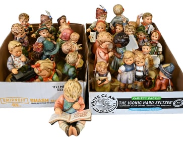 23 Small and Medium Hummels