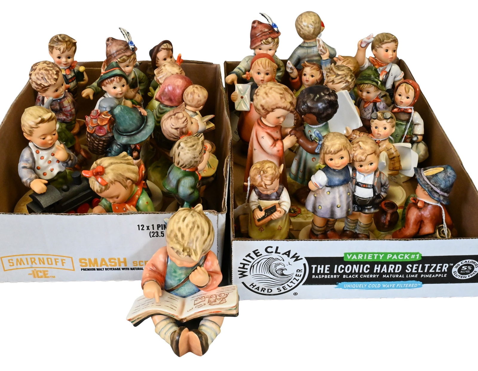 23 Small and Medium Hummels (1 of 6)