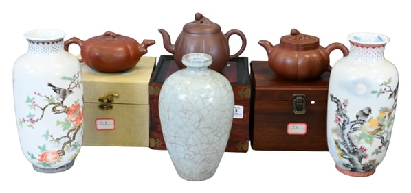 Six Piece Chinese Porcelain Grouping