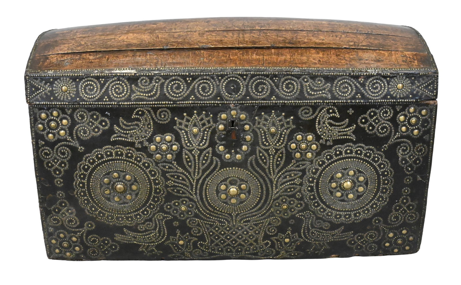 Old Dome Top Chest (1 of 6)