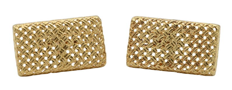 18K Yellow Gold Cufflinks: 18K Yellow Gold Cufflinks length 1 inch, 7.6 grams Provenance: Estate of Stephen F. Osborne, 2185 South Easton Road, Doylestown, Pennsylvania