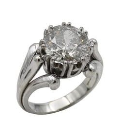 18K White Gold and Diamond Engagement Ring