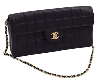 Chanel Chocolate Bar Quilted Leather Bag in Purple
