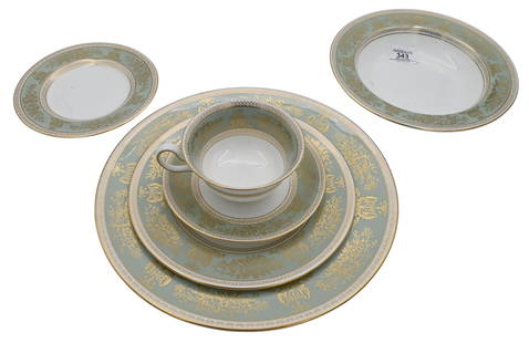80 Piece Wedgwood "Columbia" Sage Green Porcelain Dinner Service: 80 Piece Wedgwood "Columbia" Sage Green Porcelain Dinner Service to include four tea cups, sixteen teacup saucers, sixteen luncheon plates, sixteen dinner plates, twelves soup bowls, twelve bread and