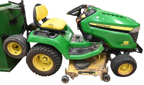 John Deere X580 Riding Mower