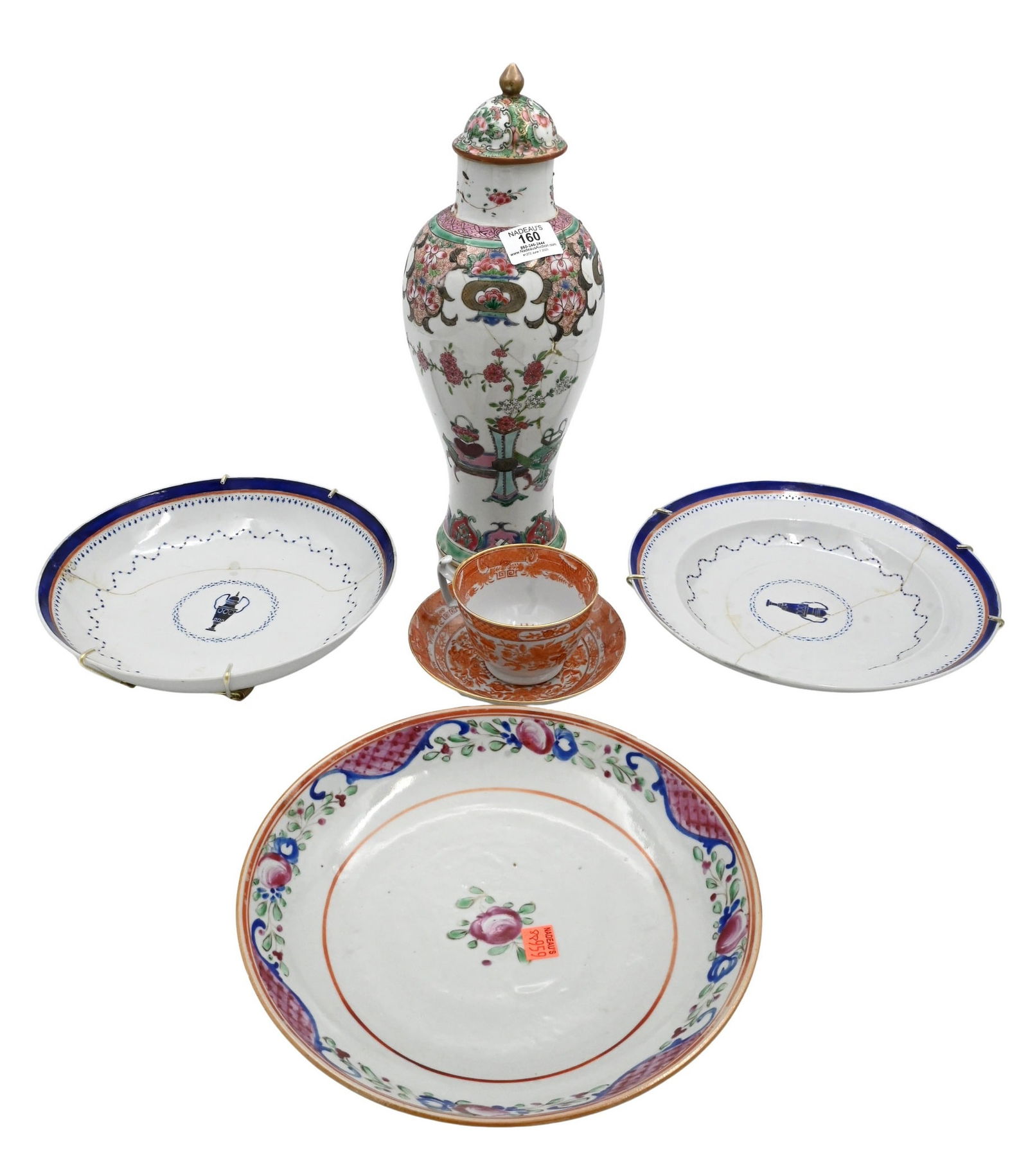 Five Piece Chinese Export Porcelain Group (1 of 12)