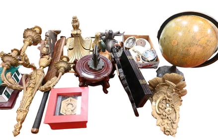 Decorative Table Lot