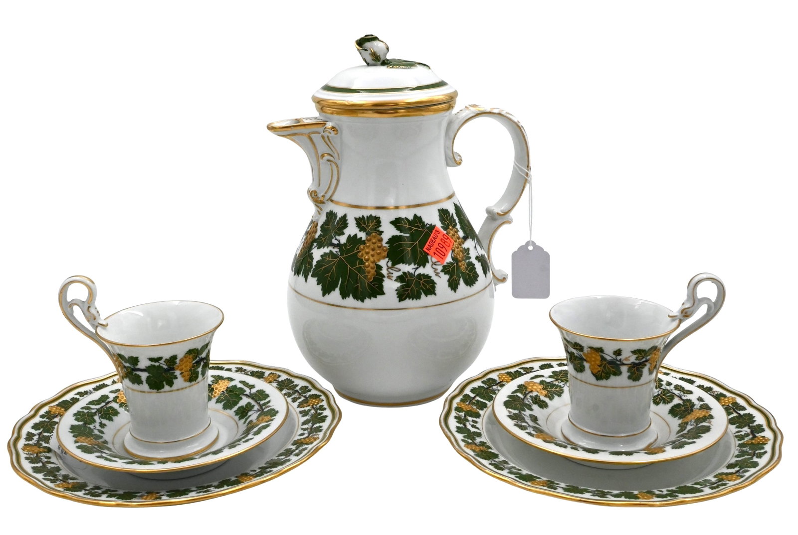 31 Piece Meissen "Grapevine" Tea Service: 31 Piece Meissen "Grapevine" Tea Service to include eleven demitasse cups, nine saucers, ten salad plates, coffee/teapot with gold grapes and vine motif teapot height 10 inches