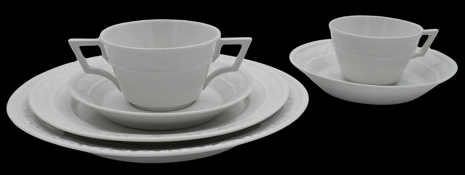 65 Piece KPM Berlin Porcelain "Kurland" Dinner Service (1 of 8)