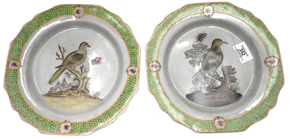 Set of 12 Chinese Export Crackle Glaze Plates