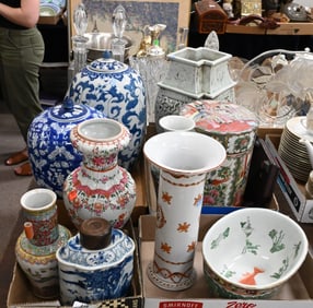 Ten Piece Chinese Porcelain Group