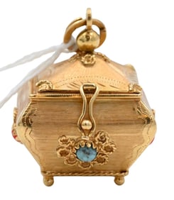 18K Yellow Gold Jewelry Box Charm
