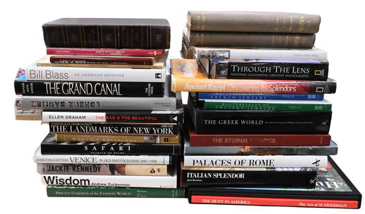 Approximately 28 Coffee Table Books on Photography: Approximately 28 Coffee Table Books on Photography and other various topics to include cartoons, Egypt, and jewelry