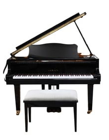 Yamaha Baby Grand Piano, Model GH1