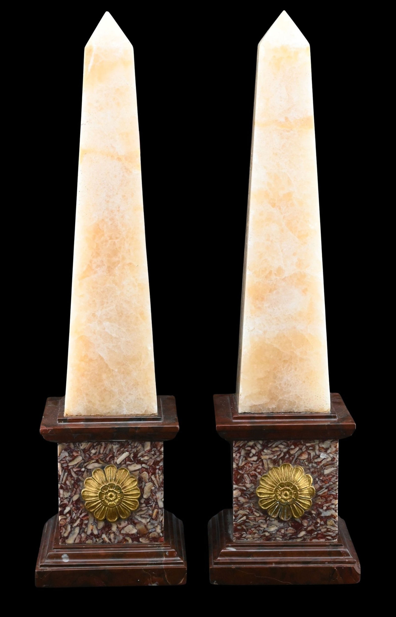 Pair of Italian Marble Grand Tour Obelisks: Pair of Italian Marble Grand Tour Obelisks finely carved Italian marble Grand Tour obelisks, each with tapering shaft and pyramidal finial, raised on square stepped bases, classic Florentine work of t