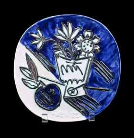 Pablo Picasso (Spanish 1881-1973) “Bouquet à la Pomme” Ceramic Plate