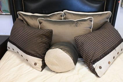Eight Piece Bedding Lot
