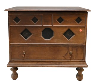 Pilgrim Style Blanket Chest