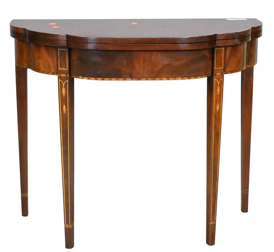 Henkel Harris Federal Style Game Table (1 of 4)