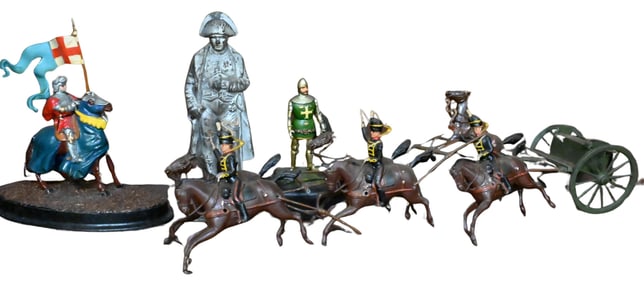 Six Tray Lots of Mostly Lead Toy Soldiers