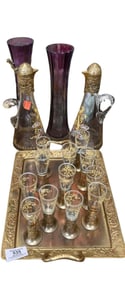 Lot of Glassware