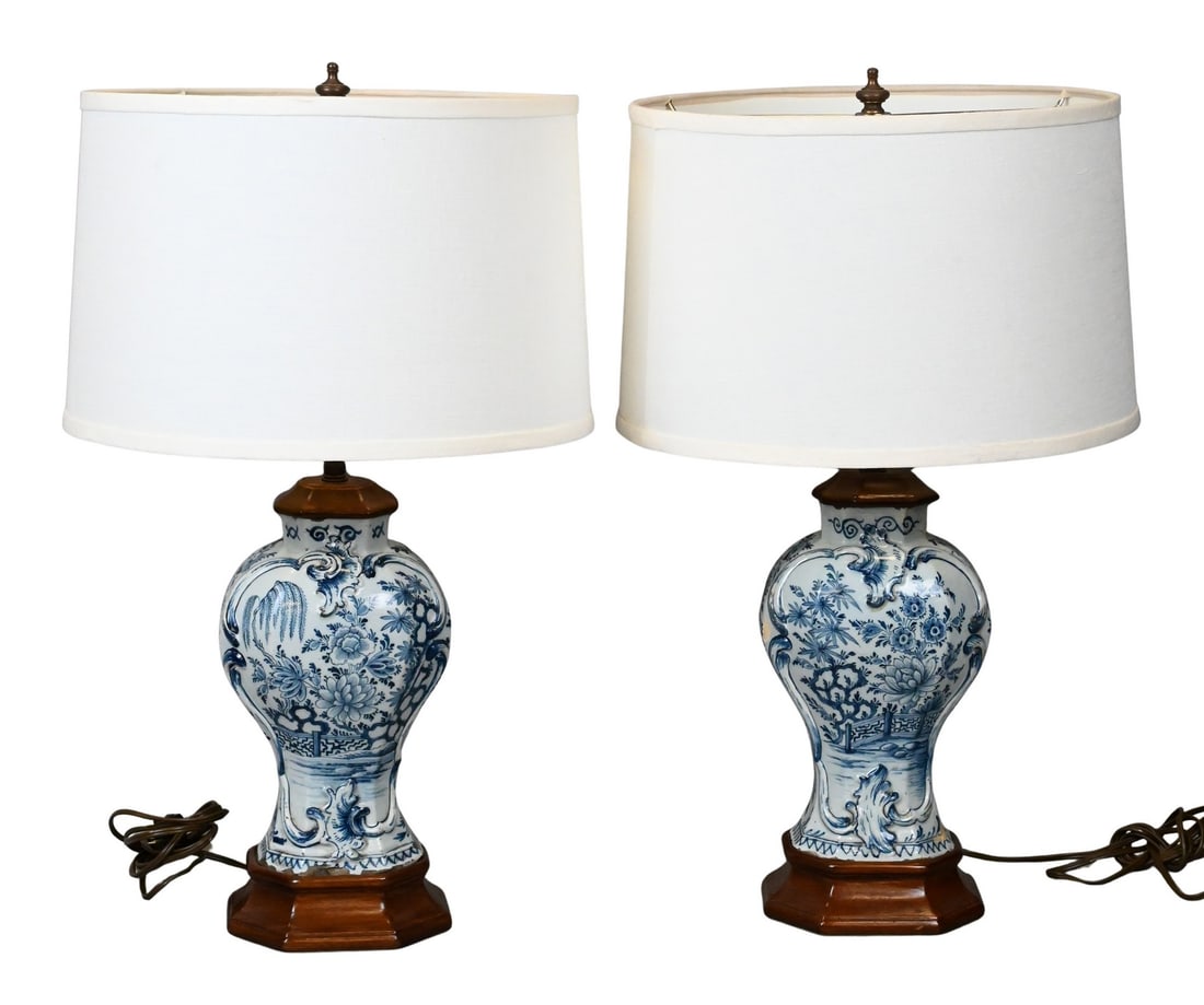 Pair of Blue and White Delft Pottery Lamps (1 of 5)