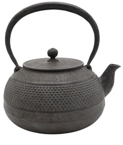 Japanese Cast-Iron Tetsubin Teapot