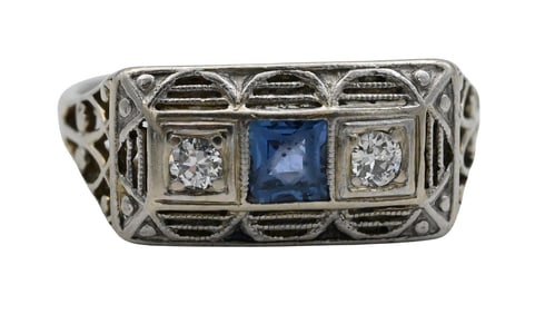 18K White Gold Diamond and Blue Sapphire Ring