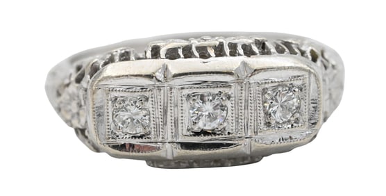 14K White Gold Art Deco Style Diamond Ring