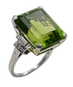 Tiffany & Co. Platinum and Peridot Ring
