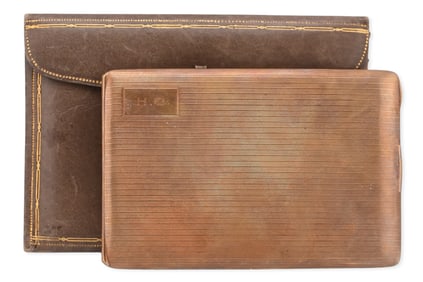 Marcus & Company 14K Yellow Gold Rectangular Curved Cigarette Case with Pinstripe Detail