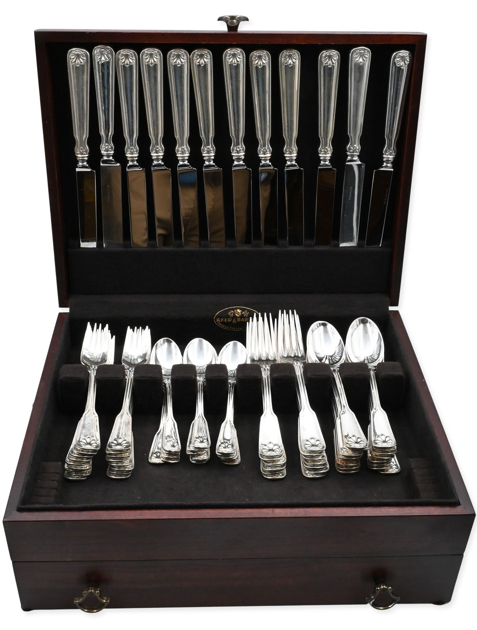 105 Piece Tiffany and Co. Sterling Silver Flatware Set, Shell & Thread (1 of 10)