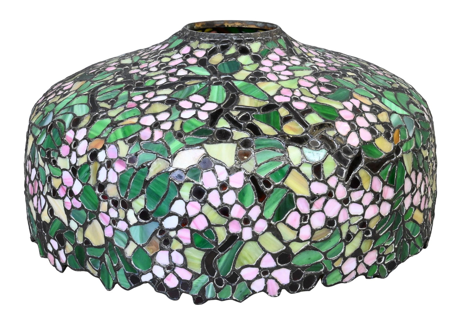 Tiffany Style Leaded Glass Lamp Shade: Tiffany Style Leaded Glass Lamp Shade diameter 22 inches