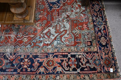 Heriz Oriental Carpet