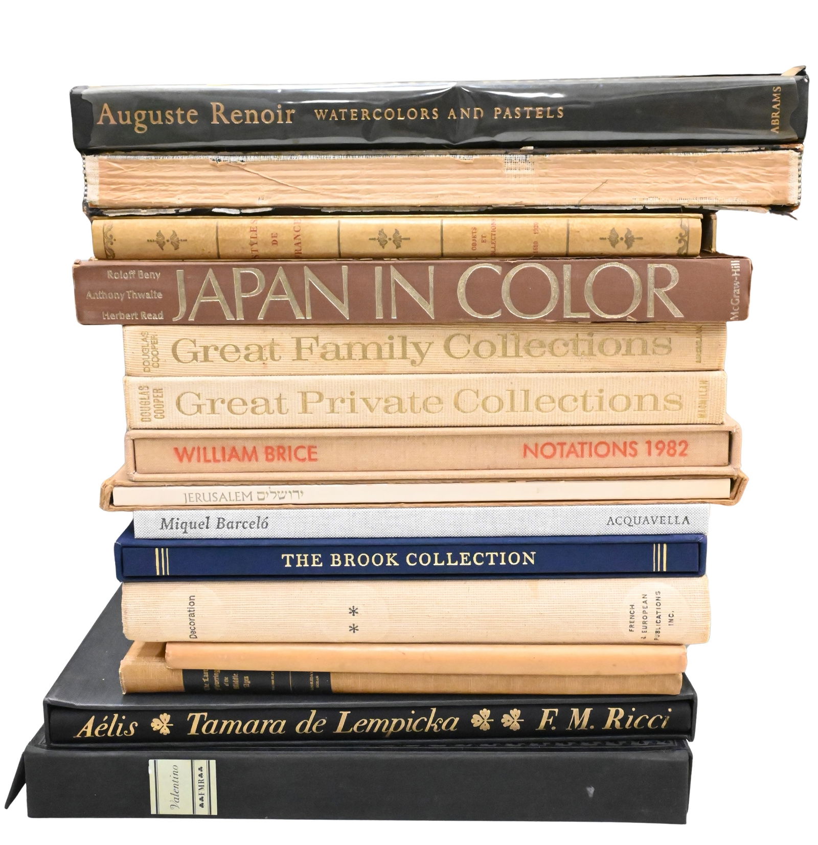 Approximately15 Art, Design, and Collecting Reference Books (1 of 4)