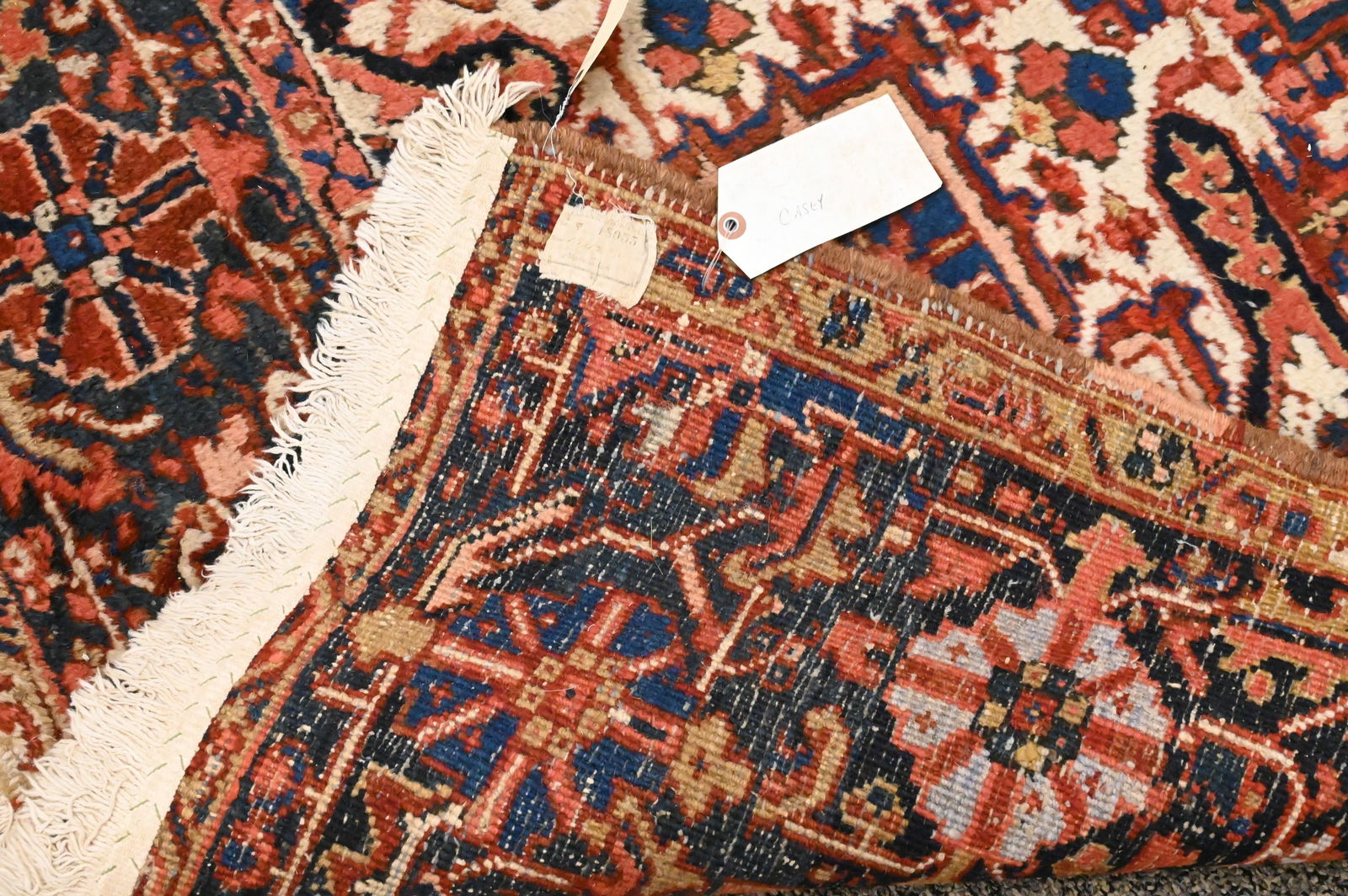 Heriz Area Rug - 3