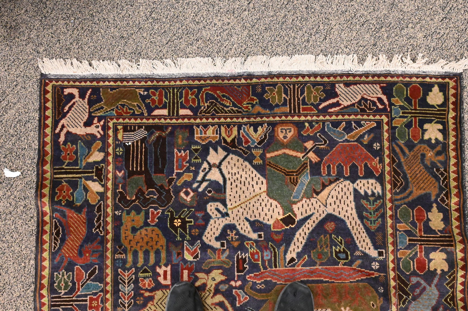 Oriental Pictorial Throw Rug - 3